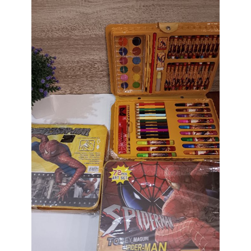

MEMAR CO - JUAL CRAYON SET CAT AIR SPIDOL SET