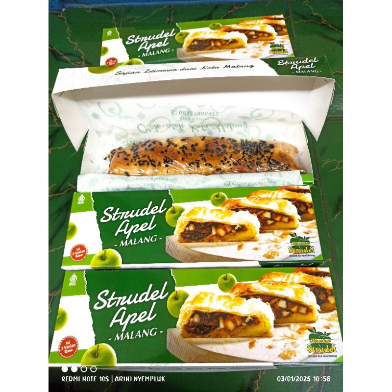 

Strudel Mini ( Apple Strudel Malang) Khusus Jatim