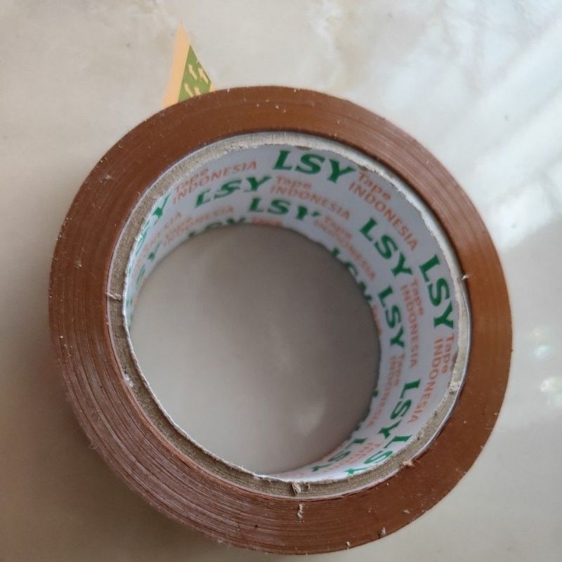 

Lakban coklat LSY 90 yard 45 mm