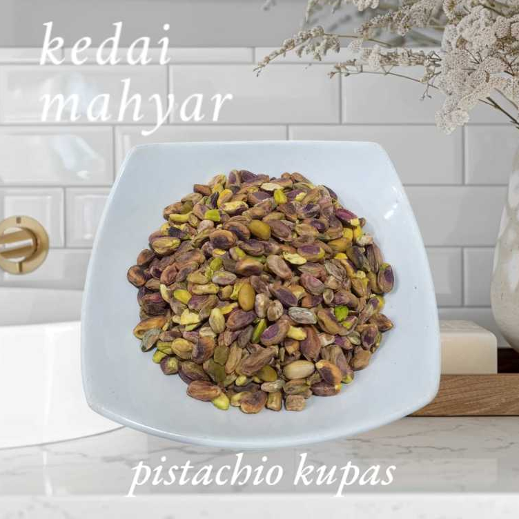 Kacang pistachio kupas import 500gr & 1kg