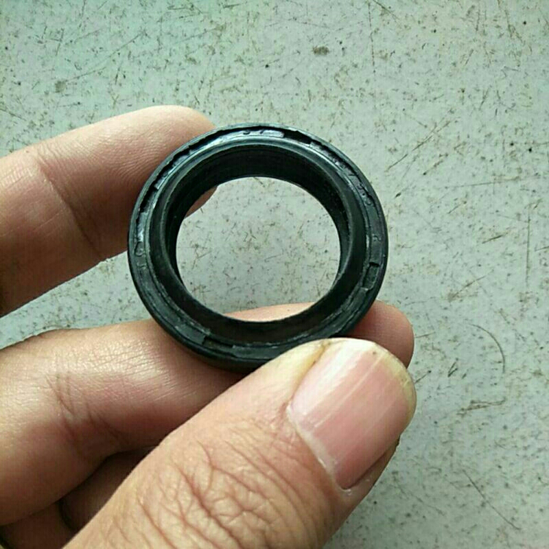 seal oil honda cb100 gl100 c90 27x37x7.5