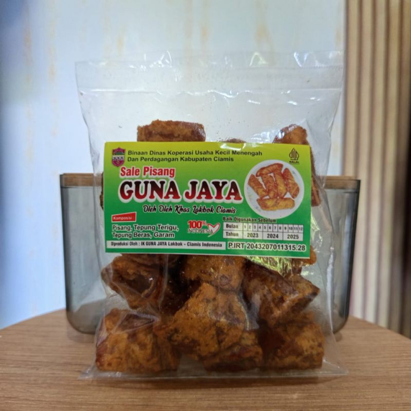 

Sale pisang Cincin khas Ciamis