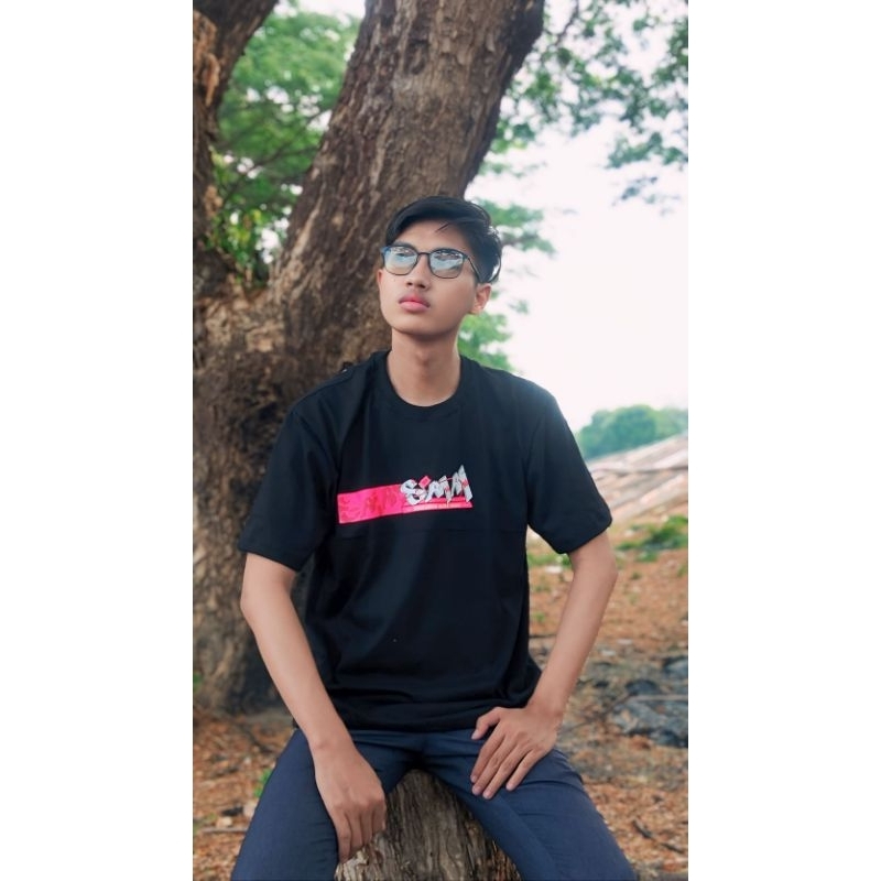 Kaos SMM grafity cotton combed 24s sablon plastisol