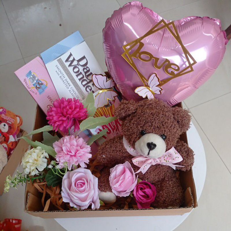 

hampers valentine pink pocky coklat dark wonder
