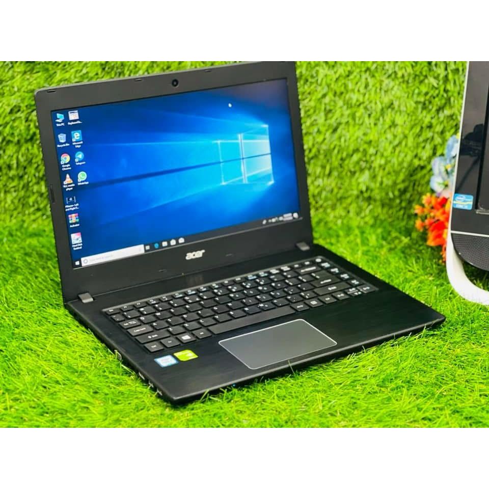 ACER TravelMate P249-G2-MG Core i7 Gen 7 NVIDIA GeForce 940MX