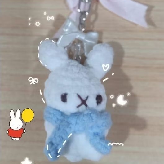❀ Mini Miffy With Scarf | crochet keychain/Gantungan boneka rajut amigurumi kelinci ★✥