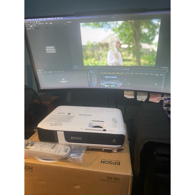 Projector Epson EB-X51