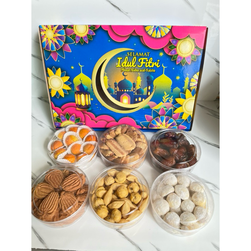 

Kue Paket Lebaran isi 6 Toples merek Yes ! Harga Terjangkau dan Rasanya Enak