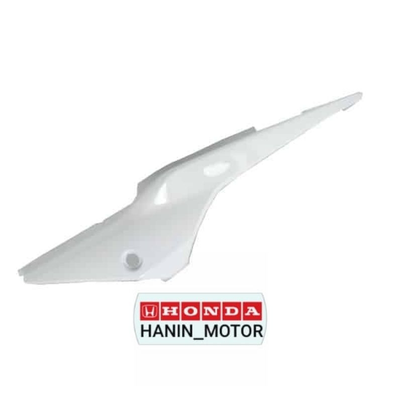Cowl Left Rear White – New CB150R StreetFire K15G ORIGINAL 83710K15920RSW