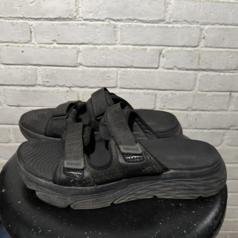 sandal Skechers Preloved size 44 .5