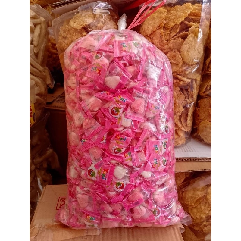 

Dshop - Yupi loss strawberry kiss 1 kg 500 gr yupi murah snack lebaran