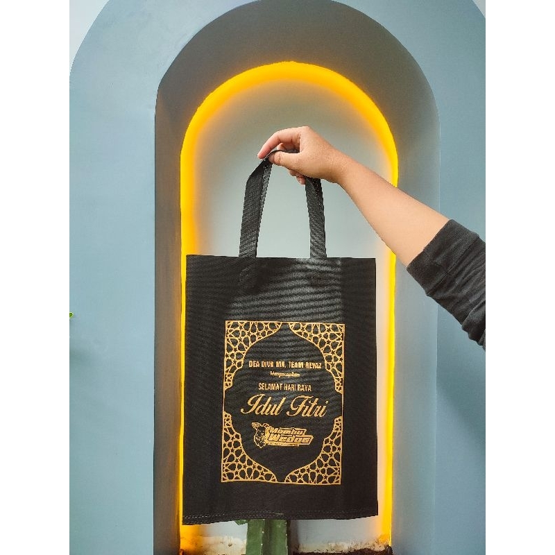 

TAS KAIN SABLON 30 X 40 CM X 8 cm MINIMAL ORDER 5 LUSIN