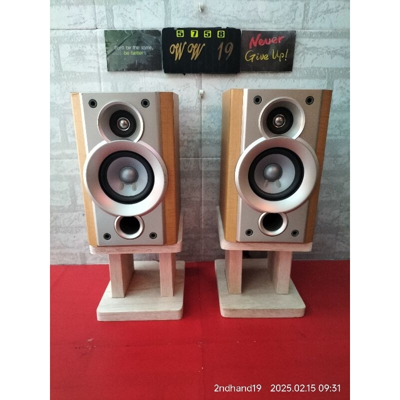 speaker pasif JVC Bookshelf size second