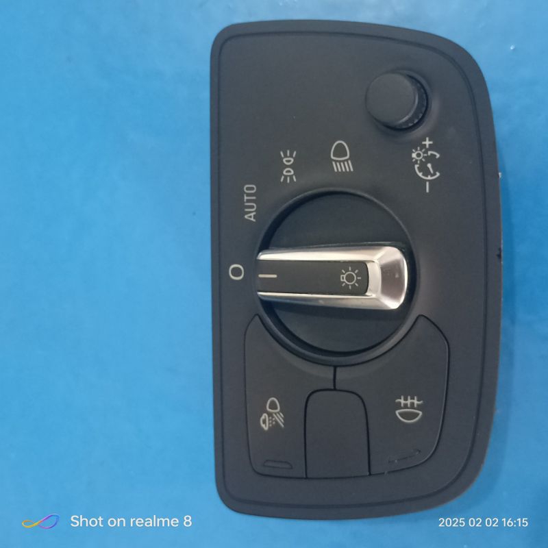 SWITCH LAMPU DEPAN AUDI A6