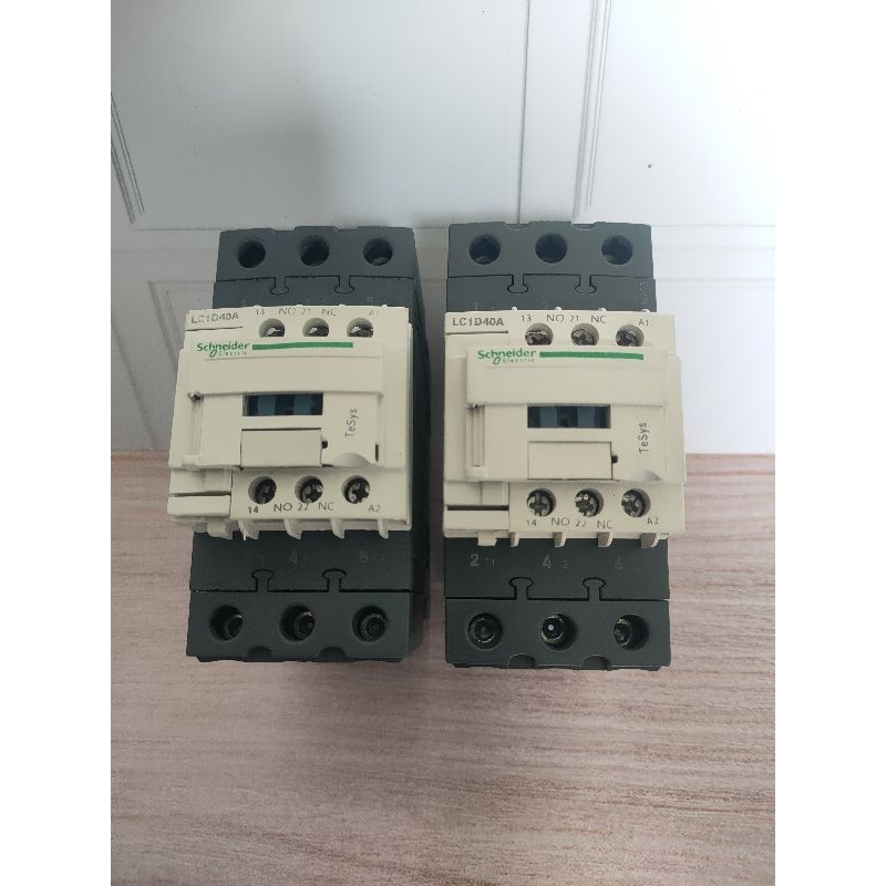 kontaktor(Contactor)  3phase LC1D40A 220V second original