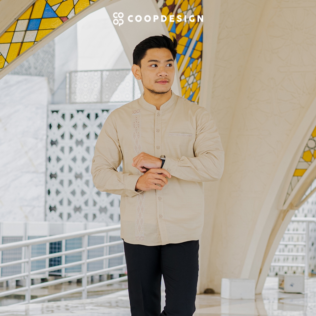 Coop Design - Naim Koko Bordir Kerah Changi Collarless Linen Pria Lengan Panjang, Cream