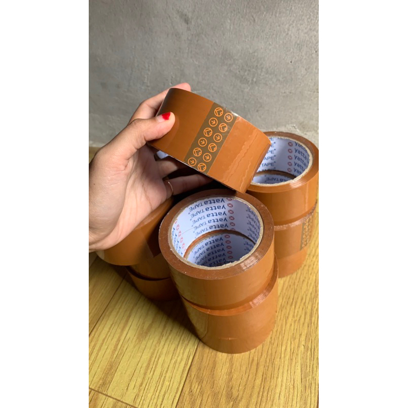 

Lakban Yatta Tape 2 Inch ( 45m x 70 Yard ) Kualitas Daimaru cokelat