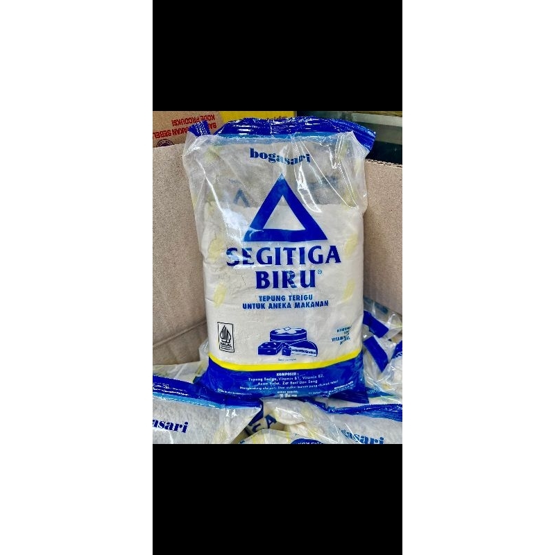 

Tepung Terigu Bogasari Segitiga Biru 1kg
