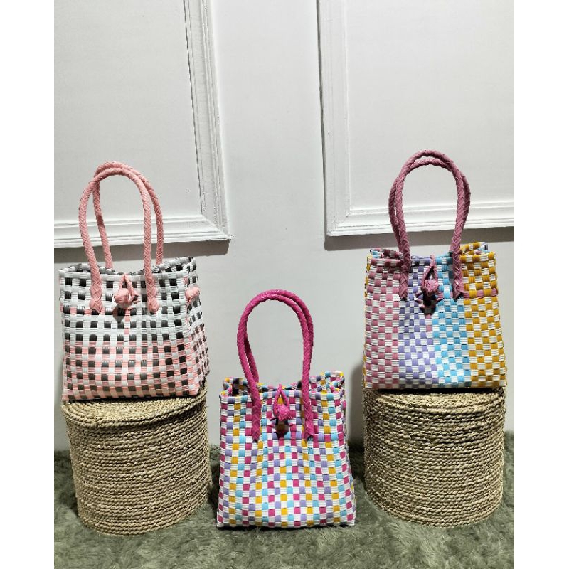 READY Tas Anyaman Jali Plastik Size XS