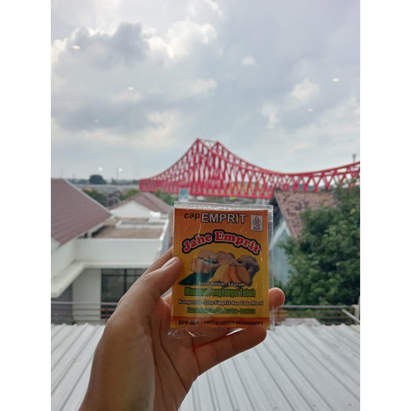 

Minuman Tradisional Jahe Emprit Khas Solo (Per Sachet)