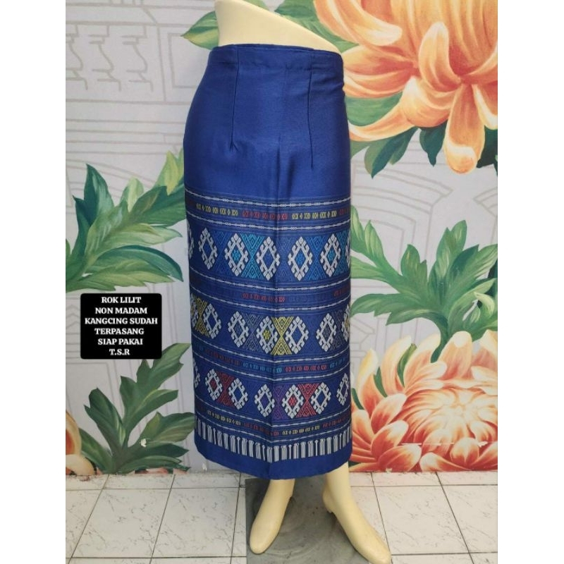 Rok Lilit Bangkok Madam Rose Kancing Sudah Terpasang
