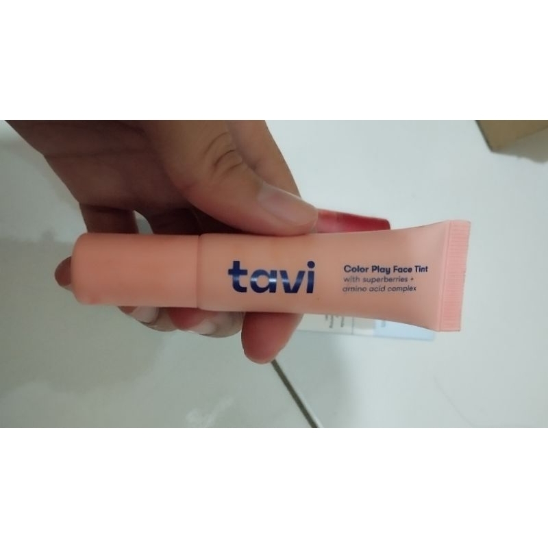 Tavi Starburst Blush On
