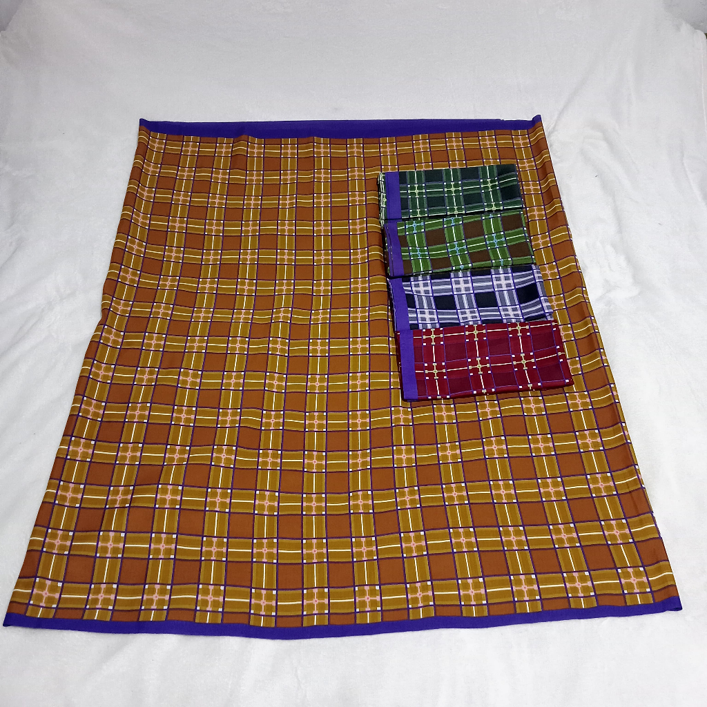 Sarung Sholat Pria Motif BHS Kotak Kotak Salur - Nyaman dan Adem
