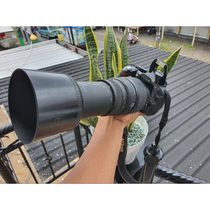 Nikon D3100 + Lensa sigma 70-300mm