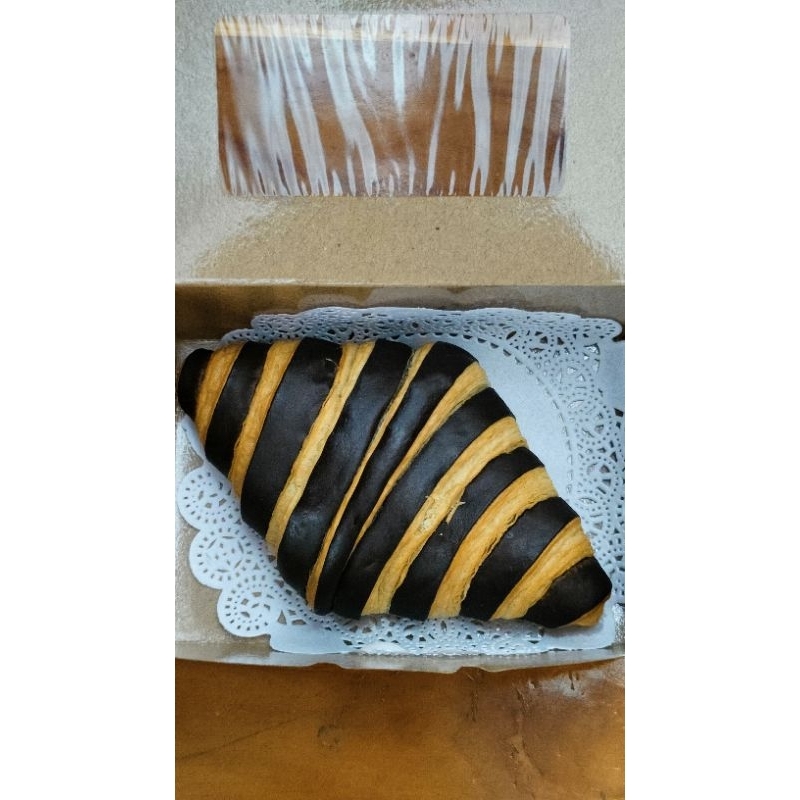 

croissant choco bi color