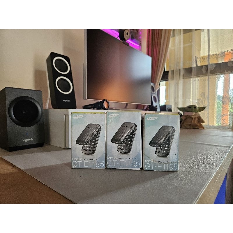 hp samsung GT E1195 Flip kondisi stok lama masih bagus All operator