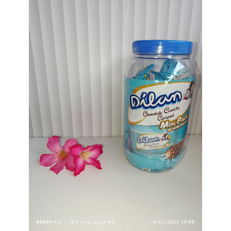 

COKELAT DILAN TOPLESS (FREE BUBBLE WRAP)