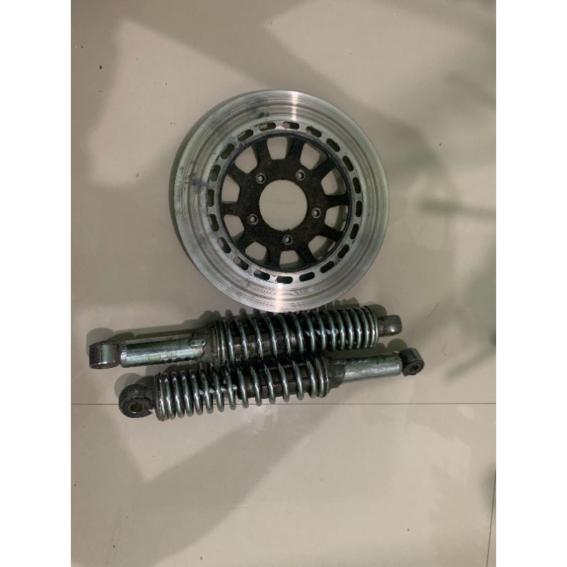 SHOCK BELAKANG GL 100 & PIRINGAN GL 100 ORI LEPASAN