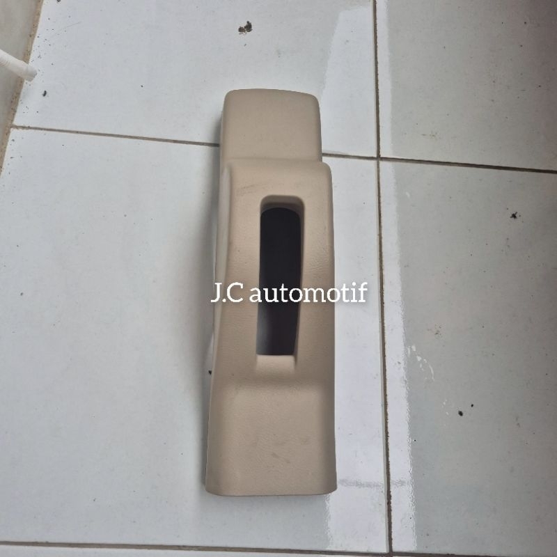 Console box standar ertiga 2011 sampai 2017