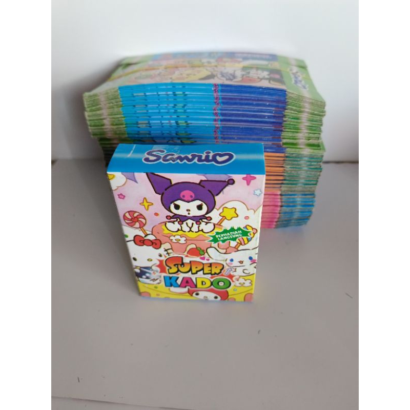 

Kotak kado kecil isi 100 pcs