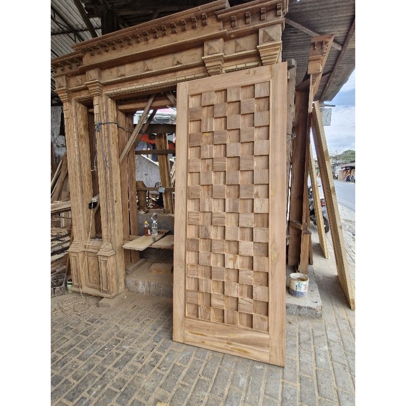 Pintu Jati / Pintu Anyaman jati / pintu motif anyam