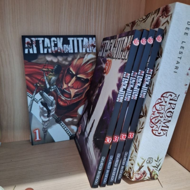 

Preloved komik / manga (Spy x Family, Attack On Titan, Haikyuu, Demon Slayer