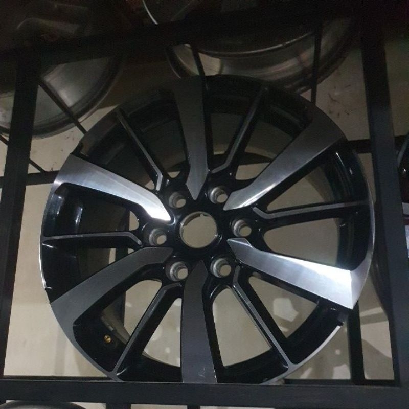 velg oem Pajero R18 serep