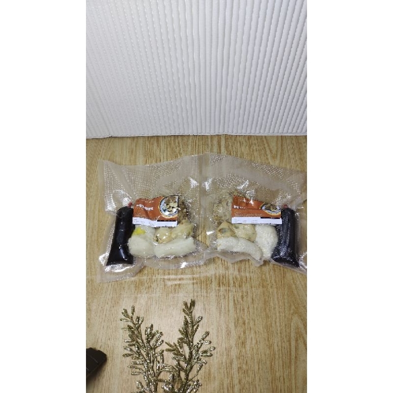 

Pempek Ikan Tenggiri Mini isi 5 / Pempek Asli Palembang
