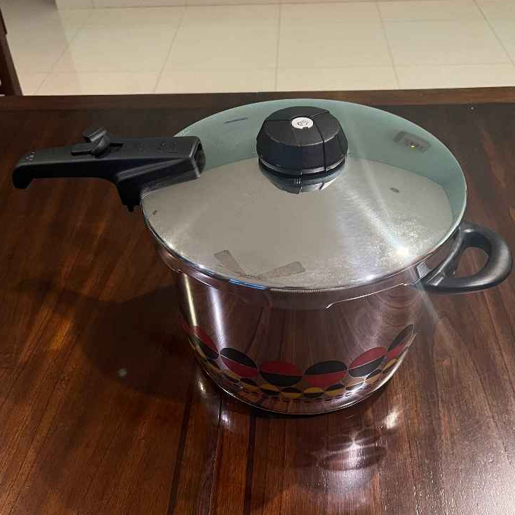 Panci Presto Pressure Cooker Fissler Germany 10L Kondisi Baru