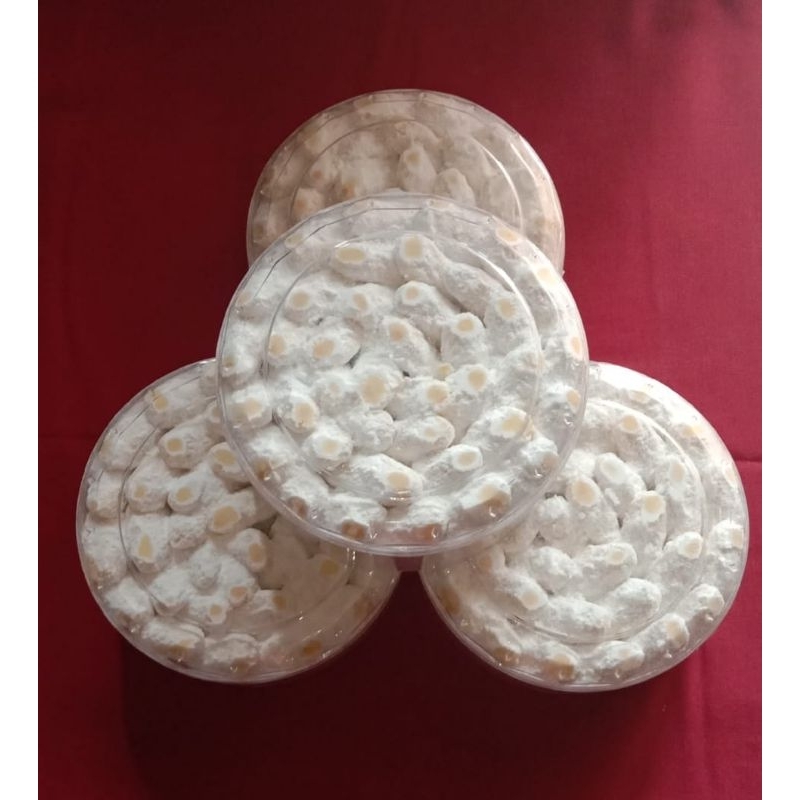 

PUTRI SALJU/KUE KERING LEBARAN