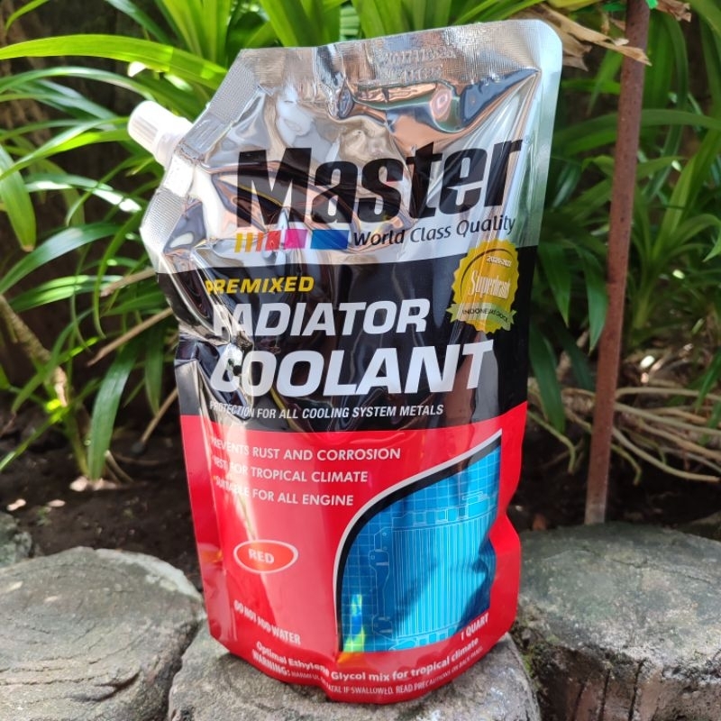 Air Radiator Coolant Master Volume 1L Warna Merah Untuk Motor Dan Mobil Original