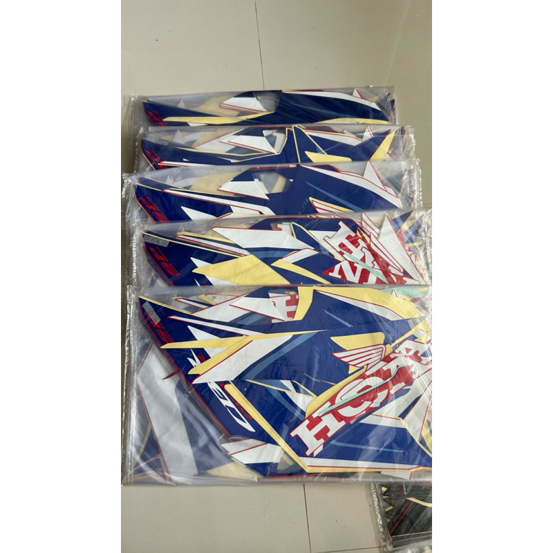 striping original cbr250r tahun 2023 fairing