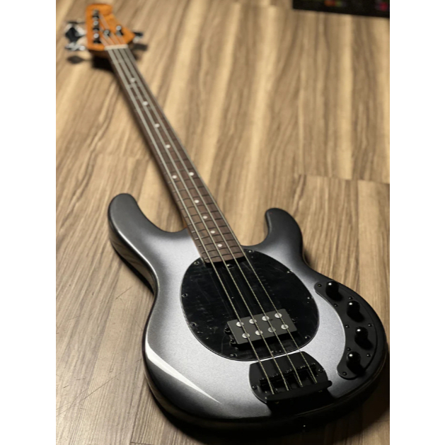 SQOE SBMS200 MBKS 4 String Bass in Metallic Silverburst