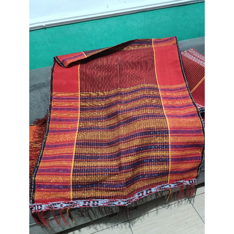 Ulos Ragi Hotang Merah - Ragihotang Sorara - Ulos Panoropi