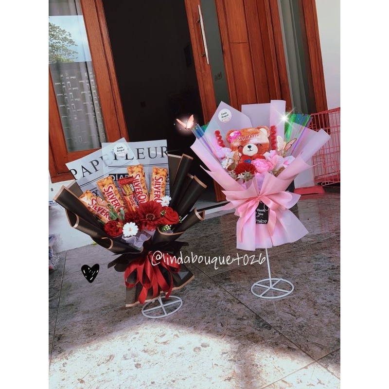 

Bucket Coklat Valentine