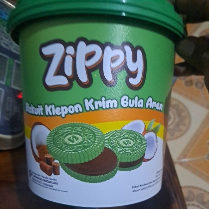 

Biskuit klepon zippy