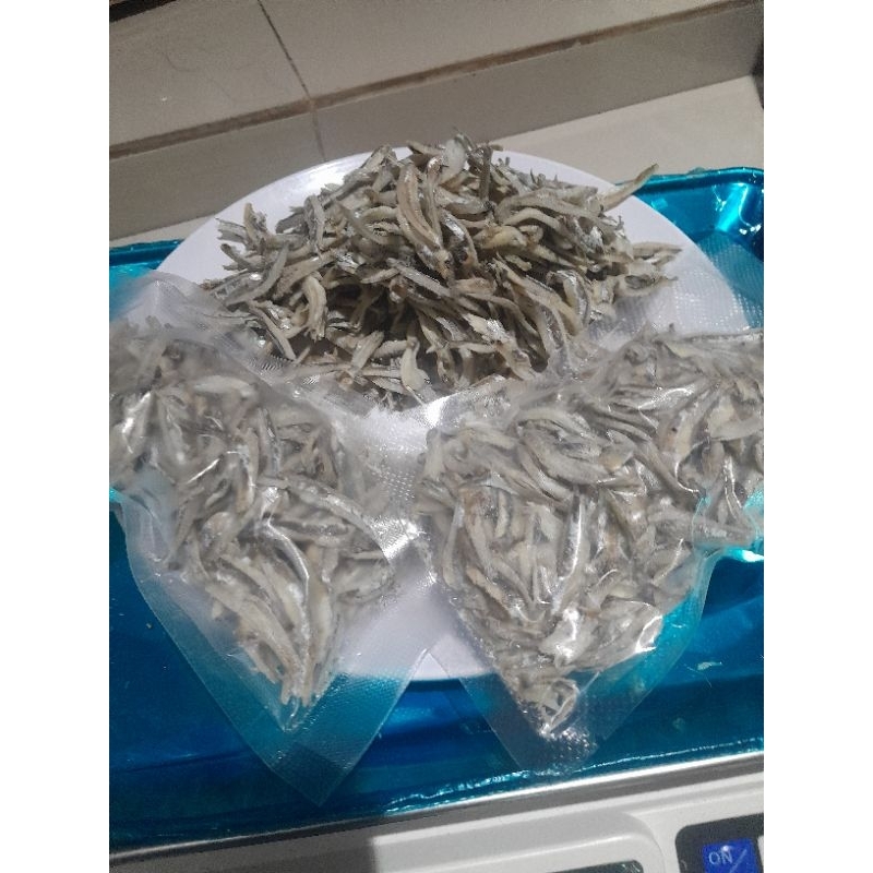 

Ikan Teri Belah Kualitas Premium TERMURAH Bisa COD