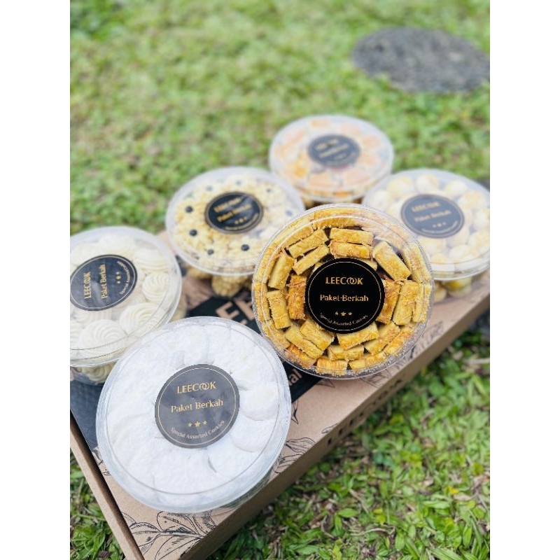 

paket kueh lebaran isi 6 toples hemat