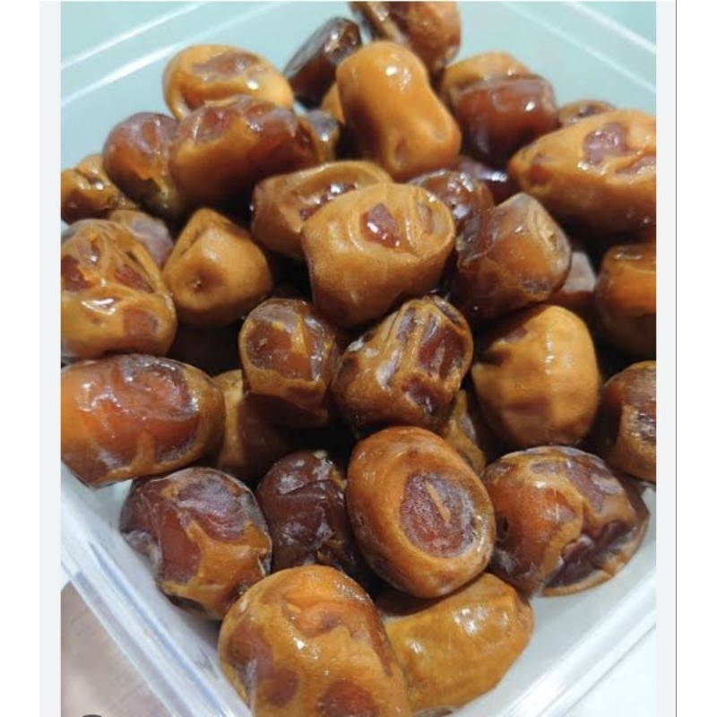 

KURMA SUKARI DELUXE DATES