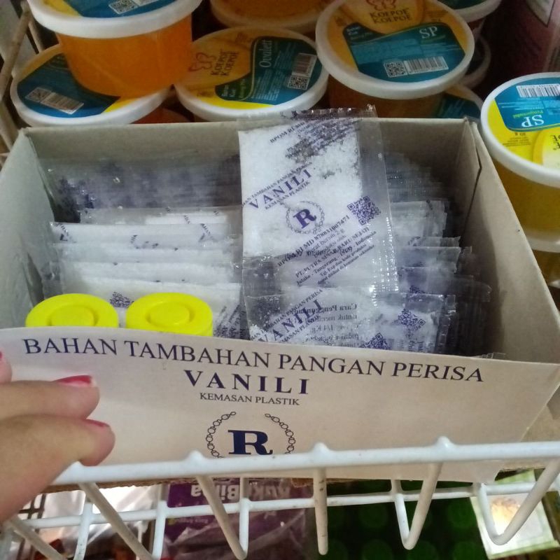 

Perisa vanili kemasan plastik 2gr